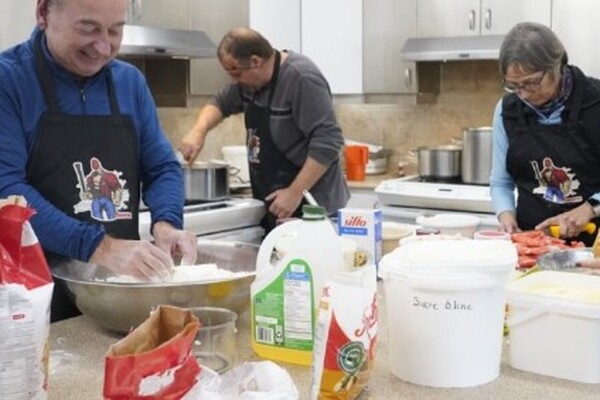 Bibby-Ste-Croix volunteers with Lotbinière Women's Center for International Women's Day