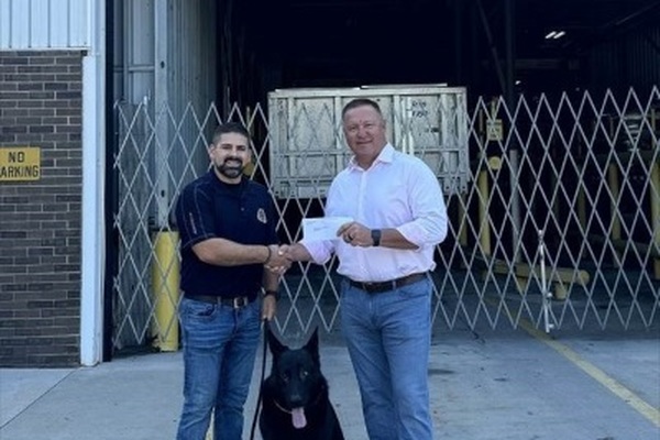 Clow Valve donates $3,000 to Oskaloosa Police Department