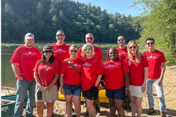 Amerex gives back on the Cahaba River for Earth Week